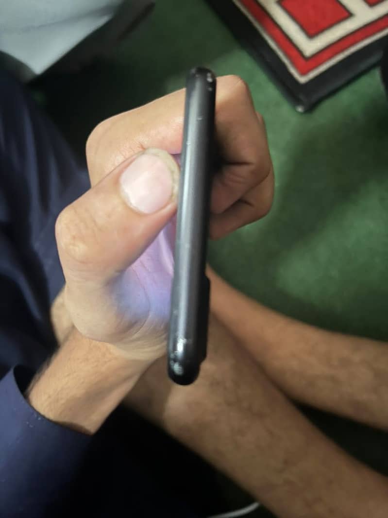 Apple iPhone 7 Plus 3