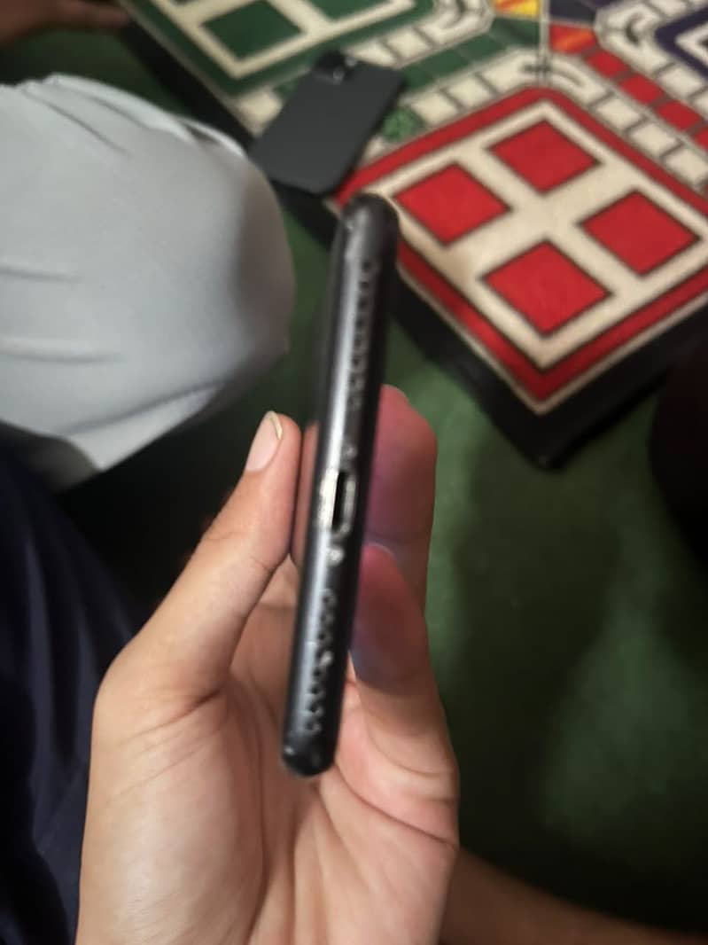 Apple iPhone 7 Plus 4
