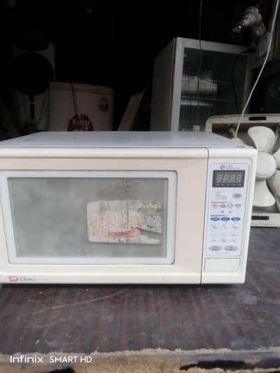 Dawlance Microwave Oven – Used Condition