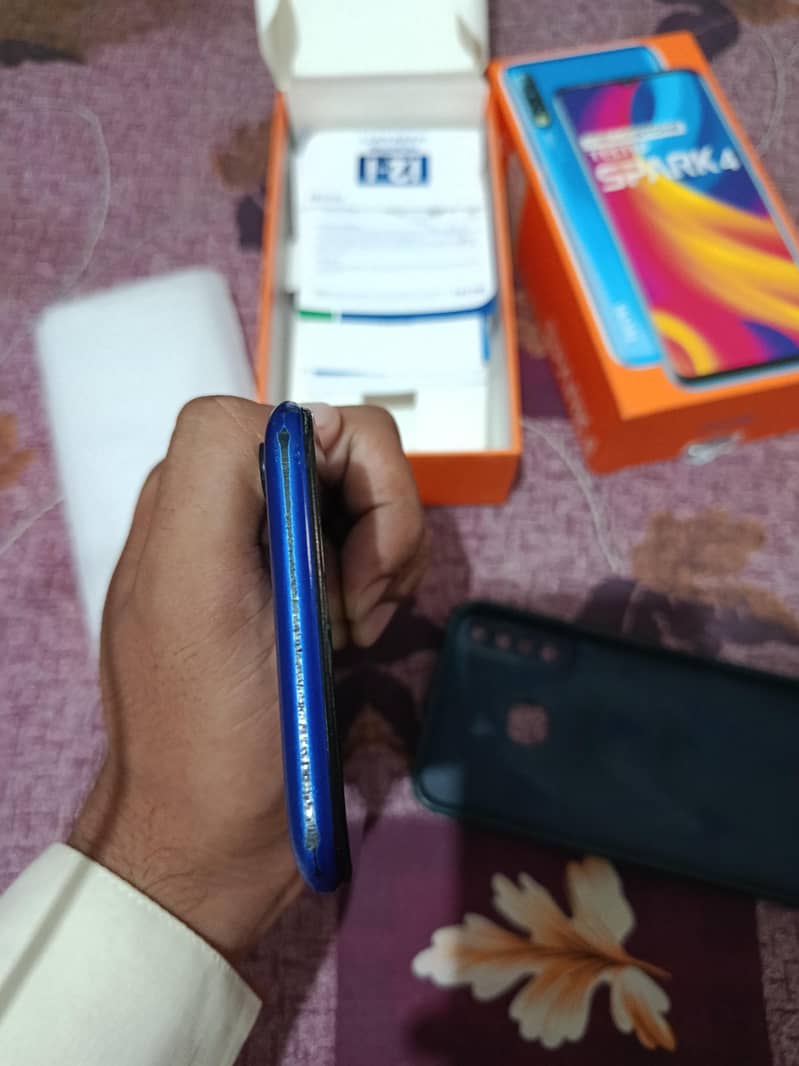 Tecno Spark 4 3