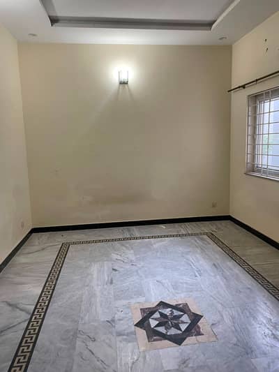 1 Kanal Upper Portion for Rent | DHA Phase 5 | Prime Location | Spacious & Well-Maintained