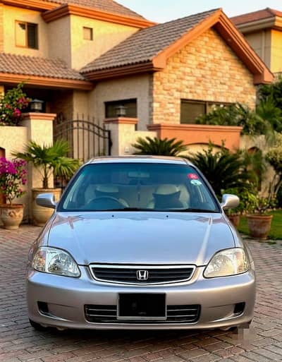 Honda Civic VTi Automatic - 2000 | Clean & Genuine