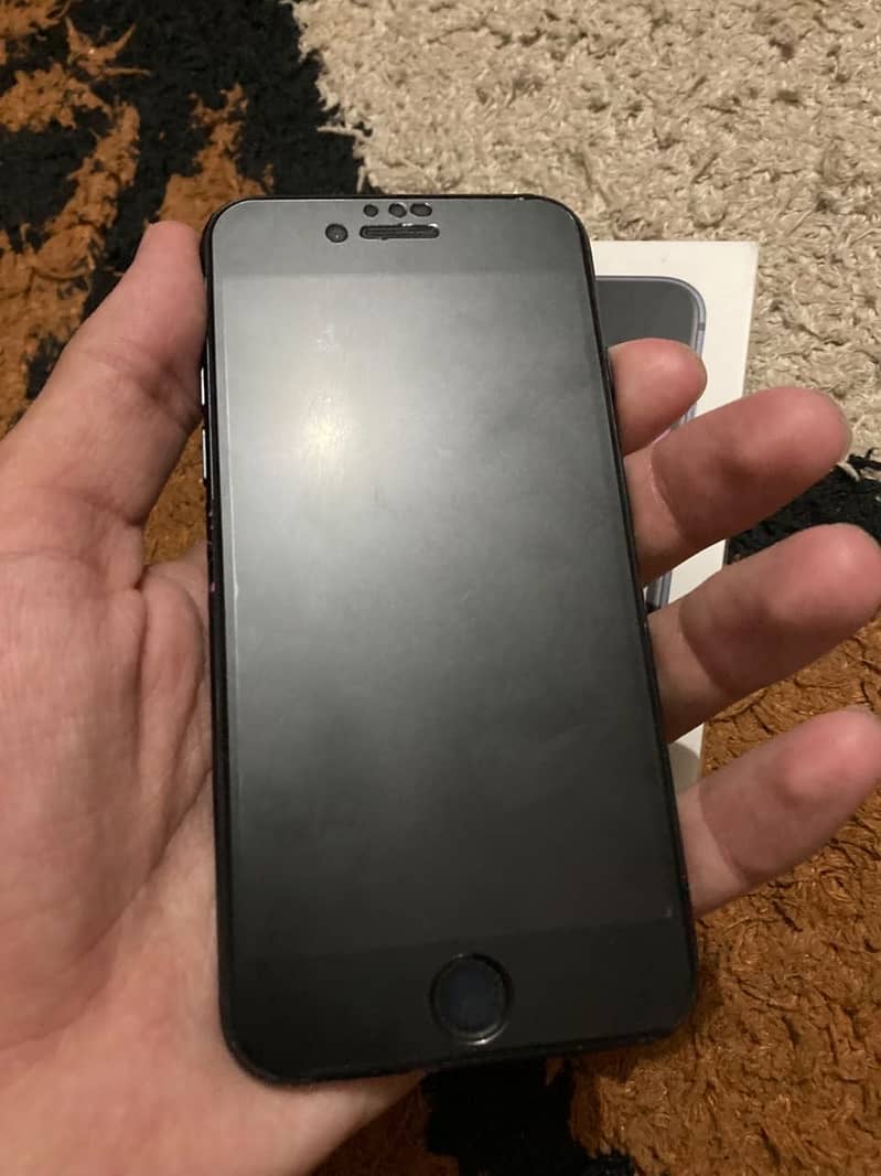 Apple iPhone SE 3