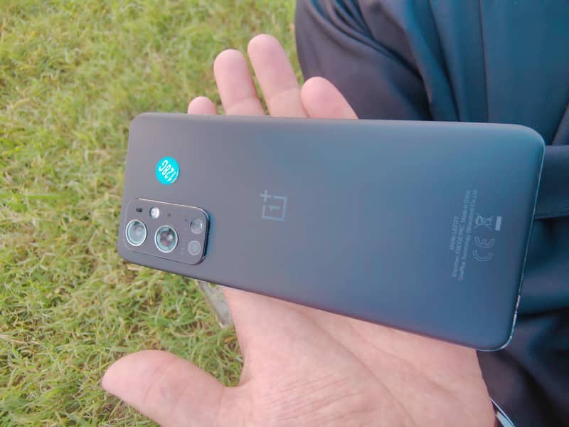 One Plus 9 Pro 0