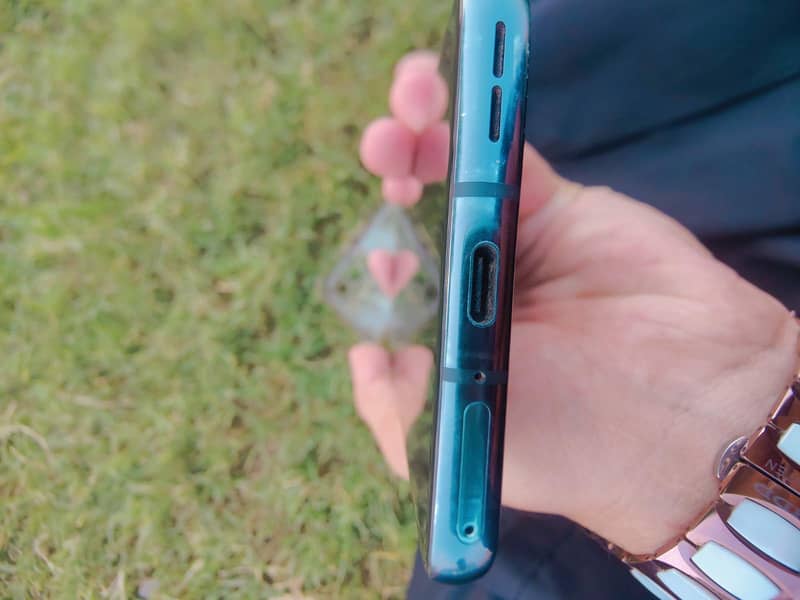 One Plus 9 Pro 4