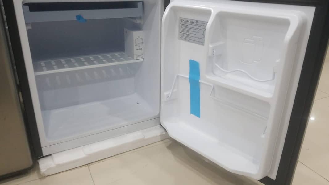Mini fridge 1