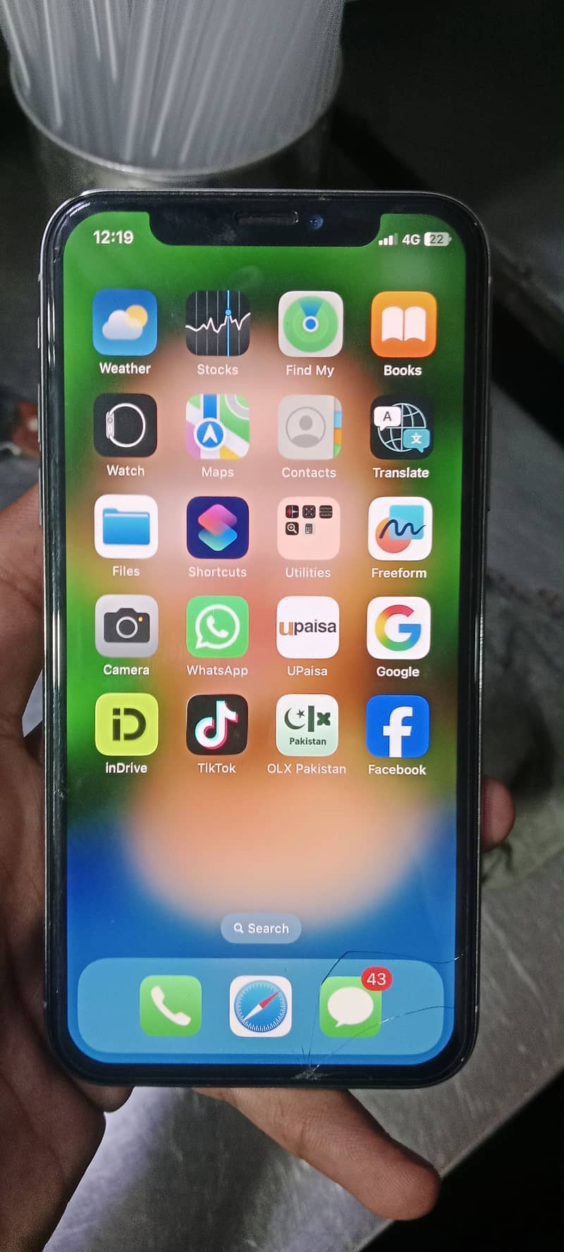 Apple iPhone X 3