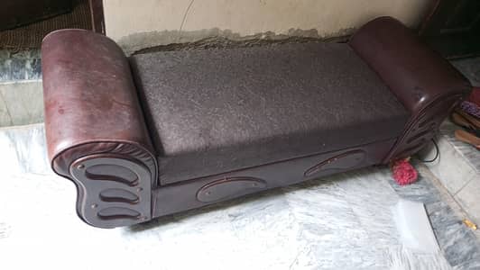 DEEWAN LUX Brown comfy