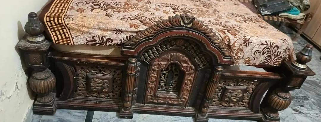 Chinyoti Double Bed without matters 1