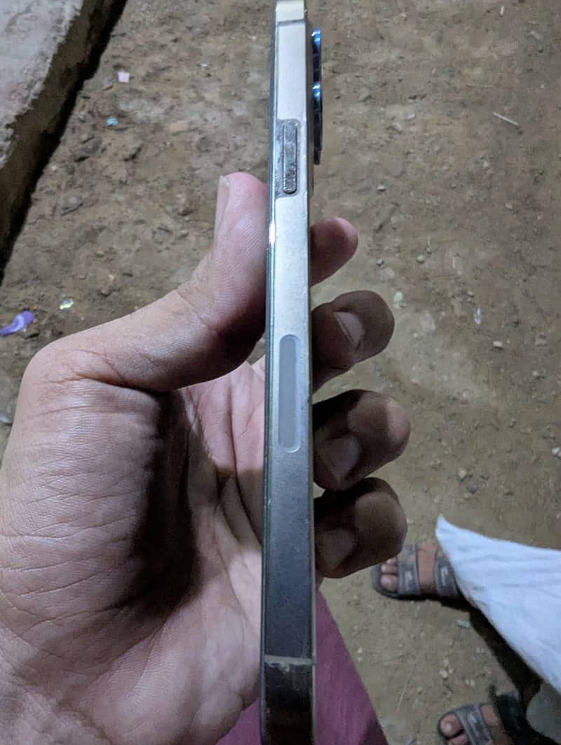 Apple iPhone 12 Pro Max 6