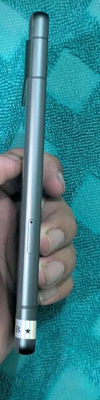 Google Pixel 7a 5