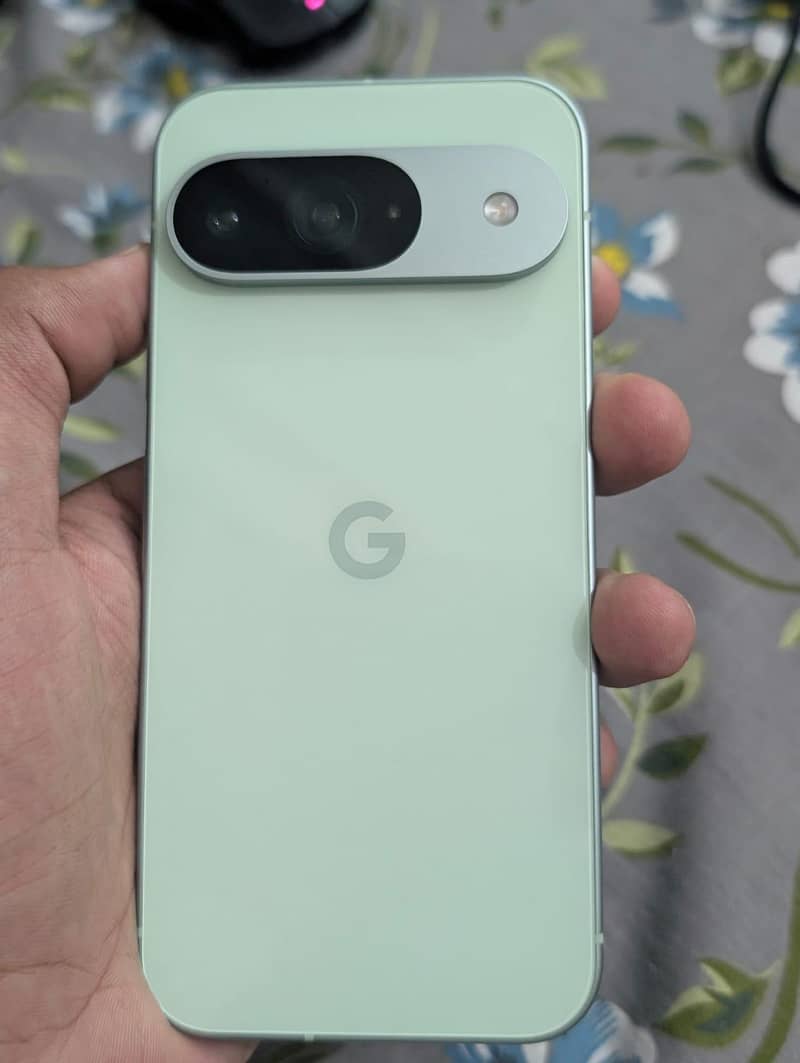 Google Pixel 9 0