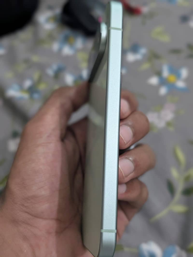 Google Pixel 9 2