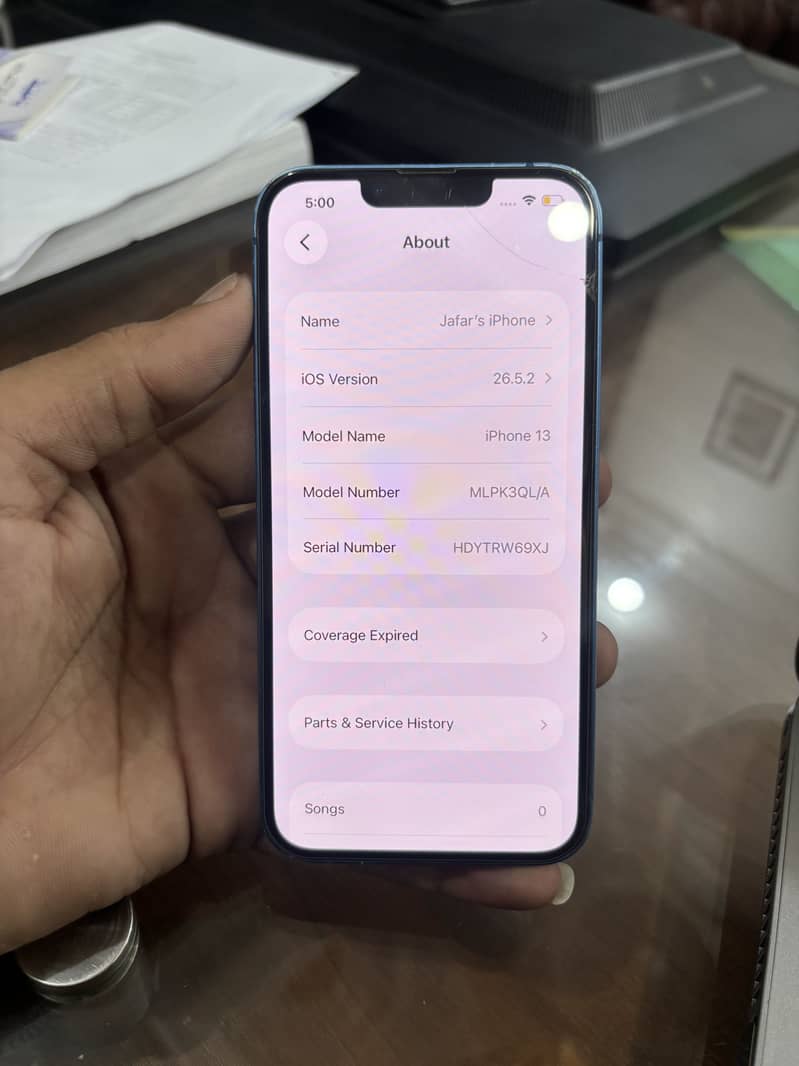 Apple iPhone 13 8