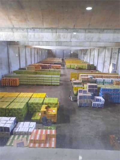24,000 sqr ft Warehouse with Office available for rent in humak