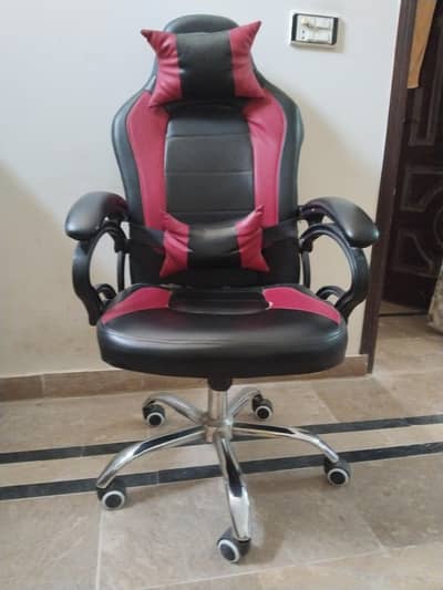 Revolving chair