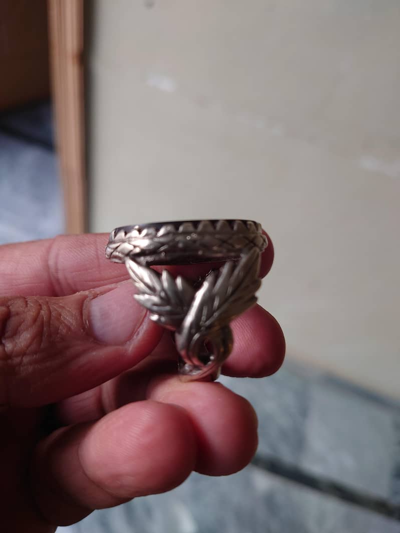 unique stone 3