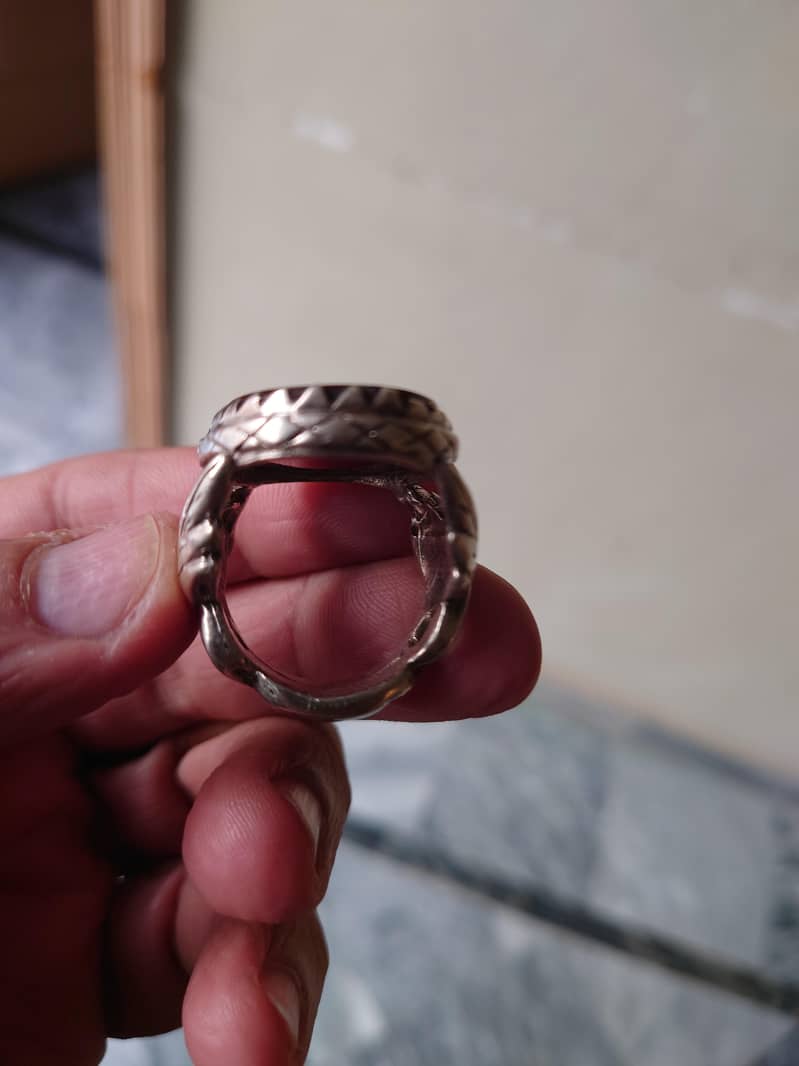 unique stone 4