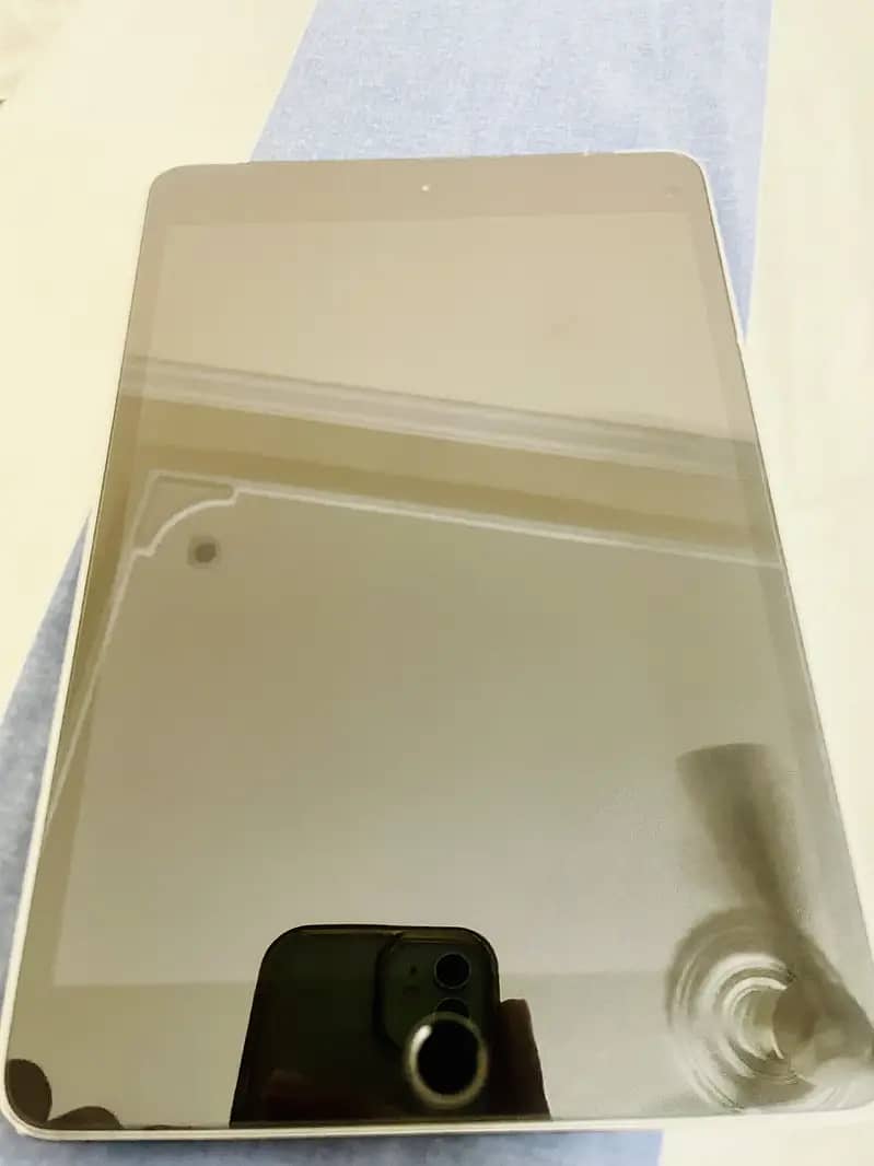 Ipad mini 4 128GB 3
