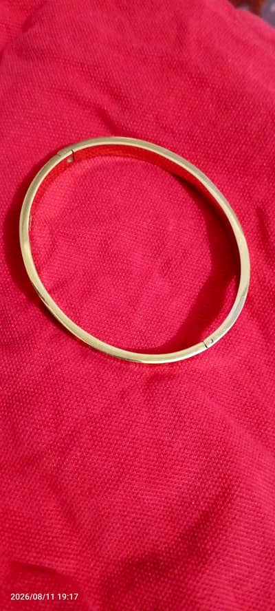 18 karat gold cartier bracelet