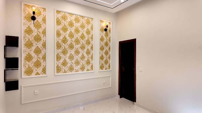 Corner 14