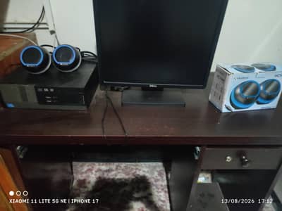 Gaming computer with games installed and with computer table