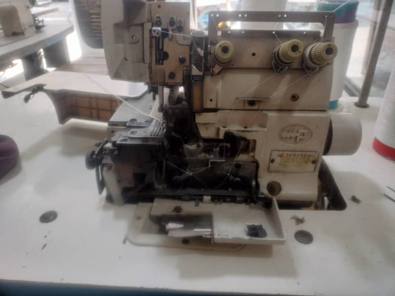 Pegasus overlock machine 5