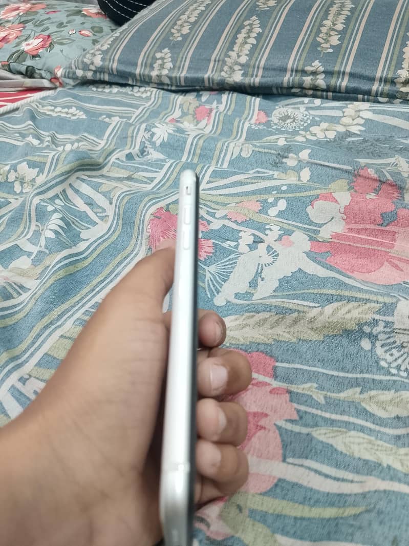 Apple iPhone SE 1