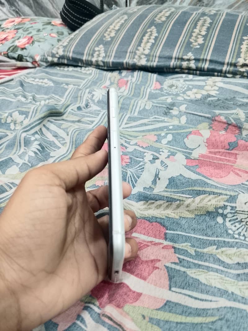 Apple iPhone SE 2