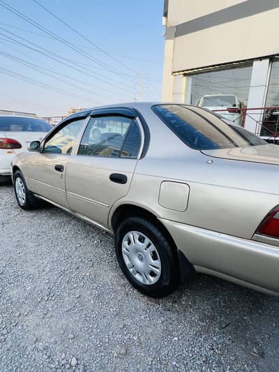 Toyota Corolla XE 1999