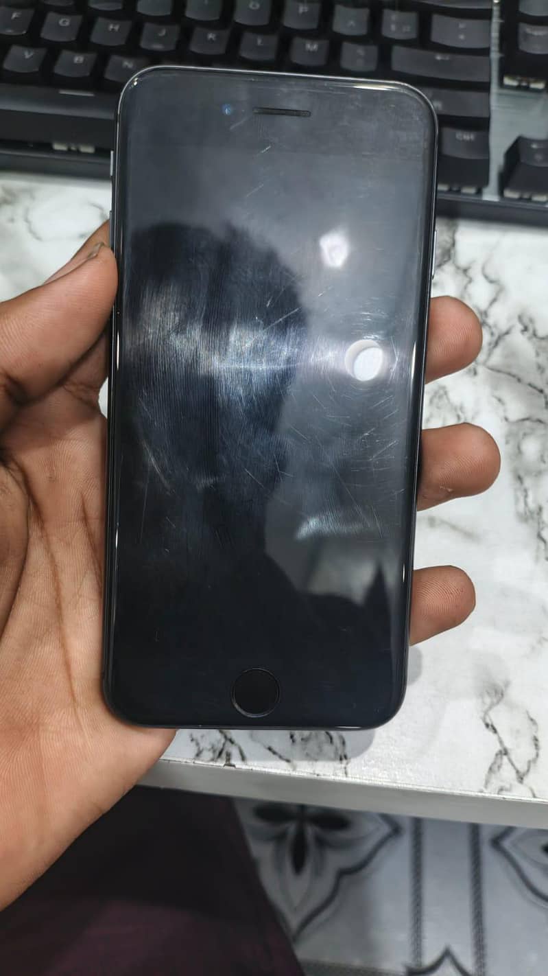 Iphone 8 3