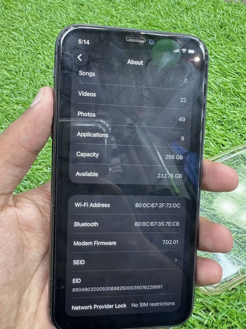 Apple iPhone 11 3