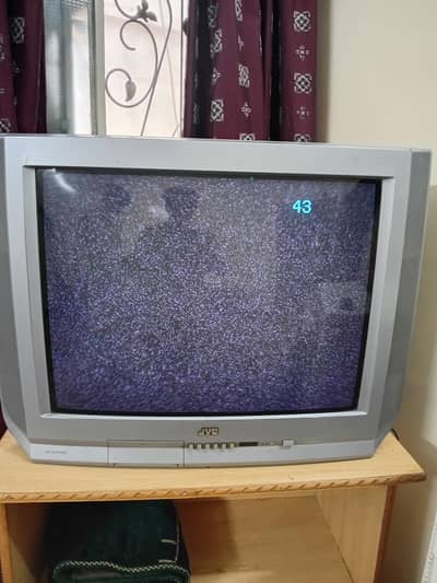 JVC TV 27  Inch – Good Condition 2007 model