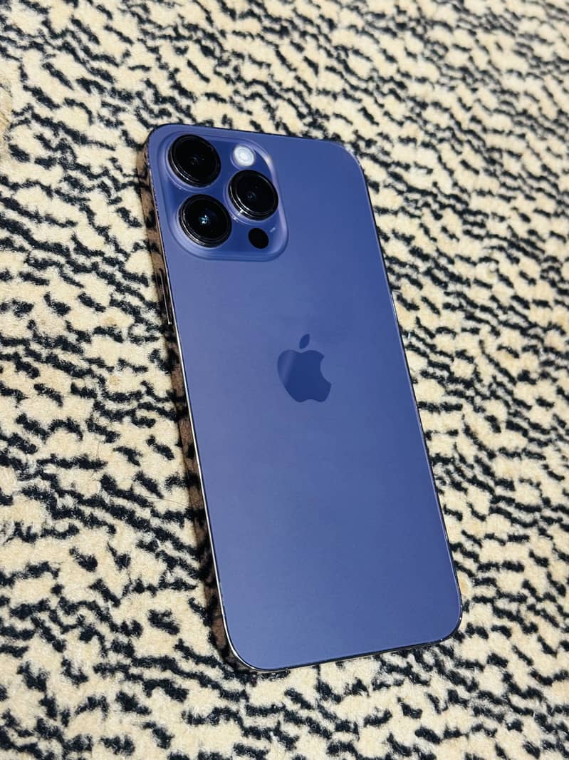 Apple iPhone 14 Pro Max 6