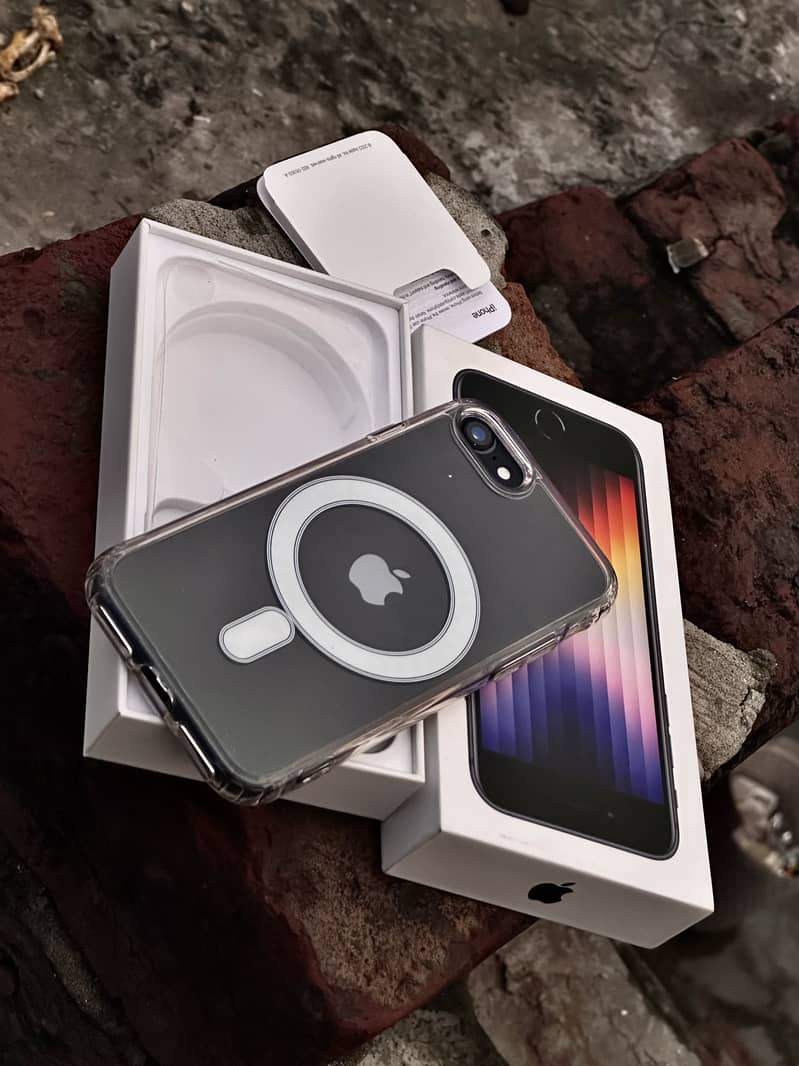 iPhone SE 3rd genration 0