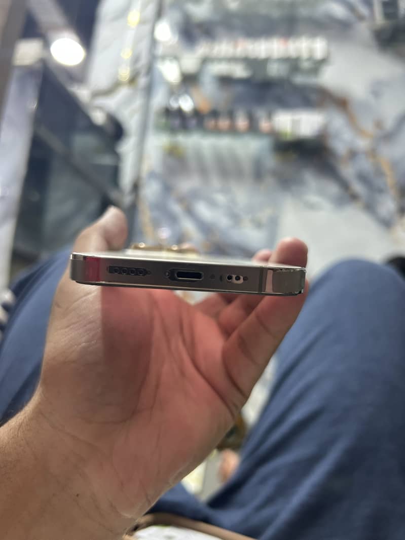 Apple iPhone 14 Pro 3