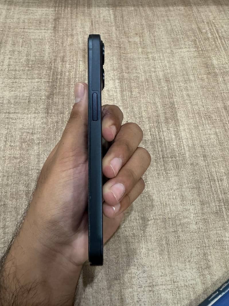 iPhone13 1