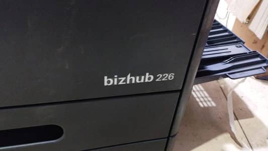 Konica Minolta bizhub 226 photocopier, printer and scanning machine