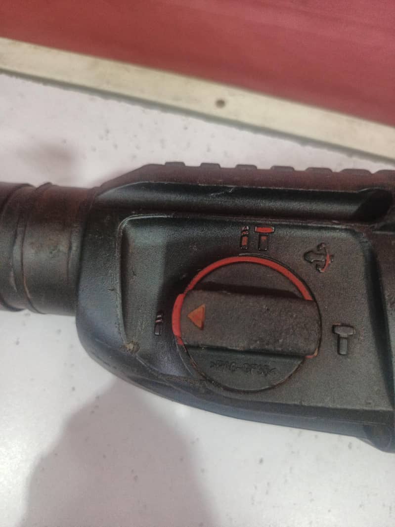 Heavy drill machine Hilty . 2