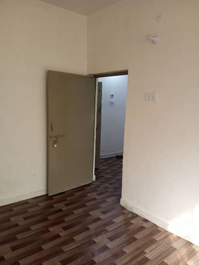 1st Floor Flat LDA (Kotha Pind) Model Town Extension N Block Lahore