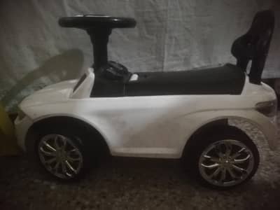 black and white car very good condition