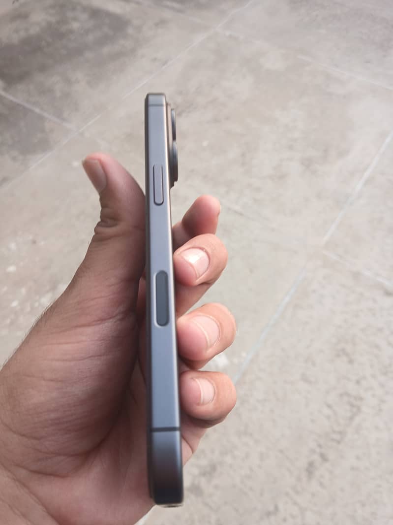 Apple iPhone 17 1
