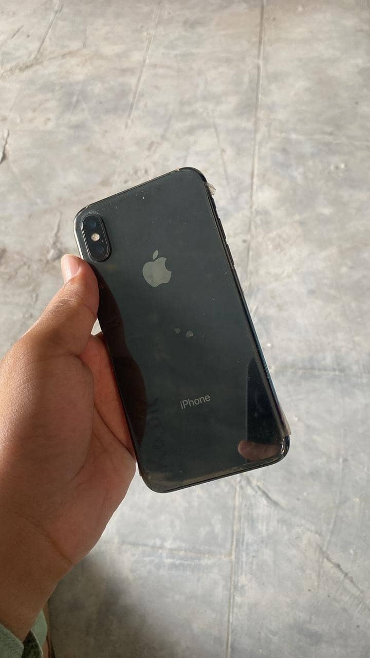 Apple iPhone X 3