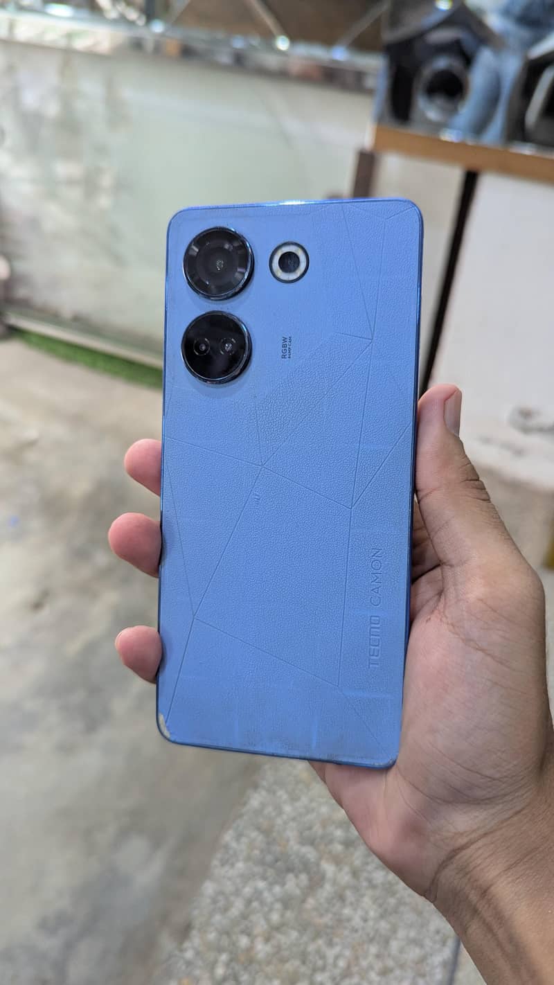 Tecno CAMON 20 0