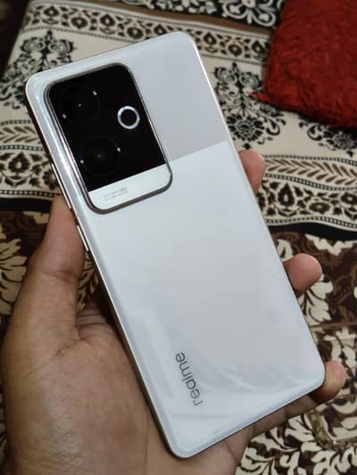 Realme GT 6 NON PTA 12/256 complete box