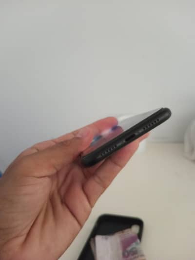 Apple iPhone XR
