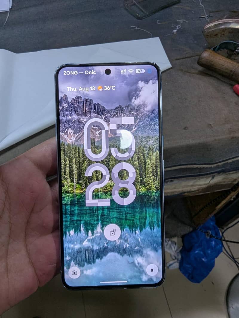 Google Pixel 8 Pro 4