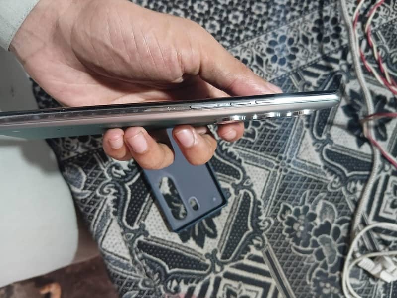 Tecno CAMON 40 Pro 2
