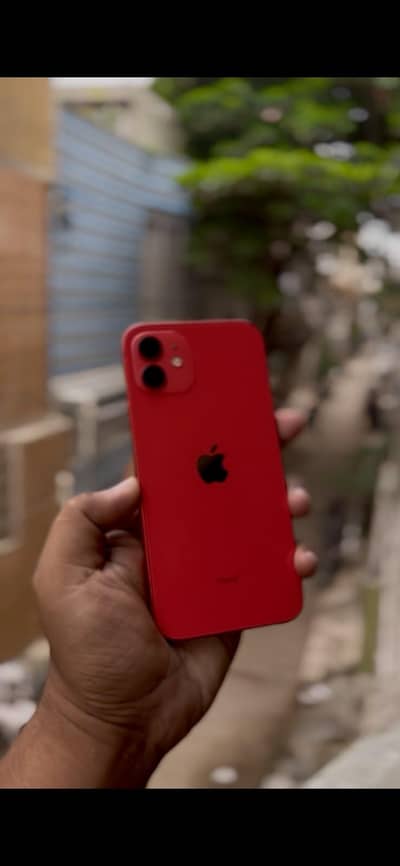 Apple iPhone 12