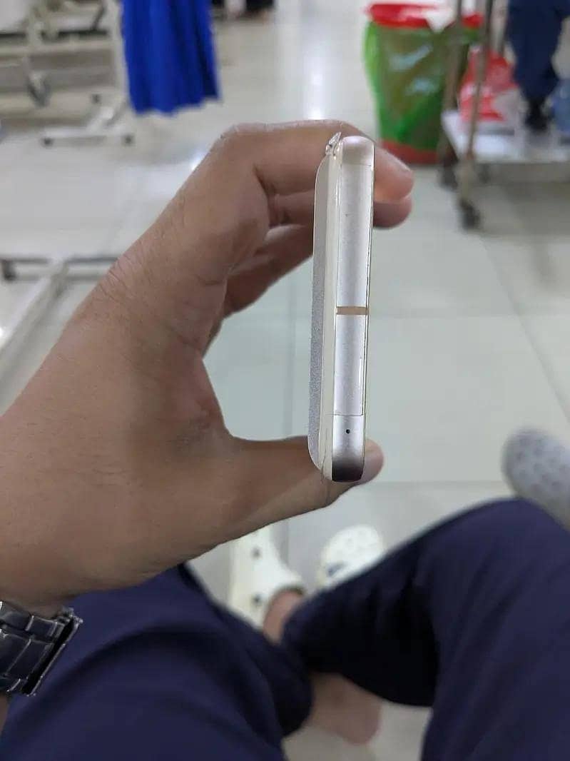 Google Pixel 8 see condition 3
